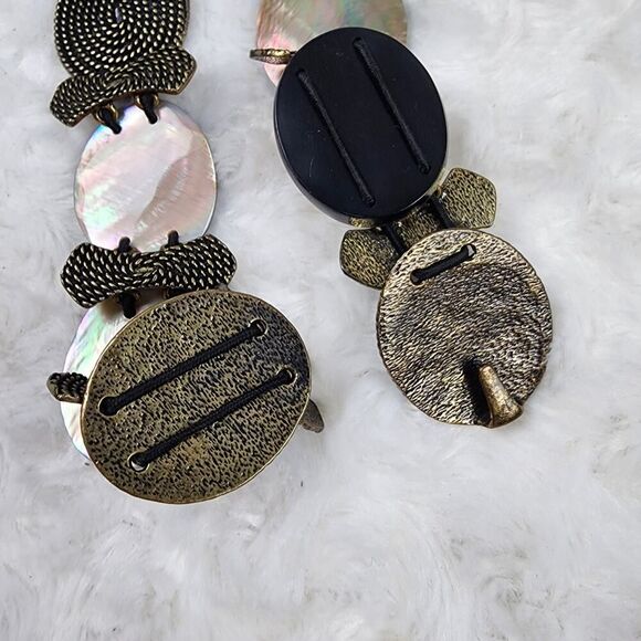 Seashell and Pewter Elastic Fashion Belt - Picture 10 of 11